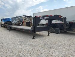 Salvage trucks for sale at Temple, TX auction: 2022 Other 2022 Trailmaxx 40' GN Black