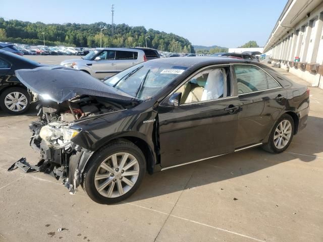 2014 Toyota Camry Hybrid