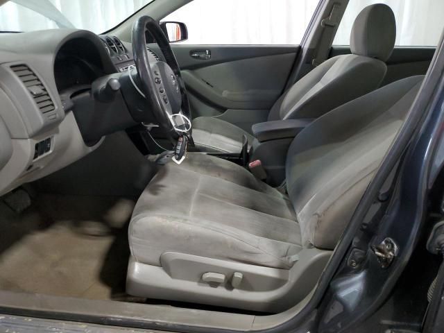 2010 Nissan Altima Base