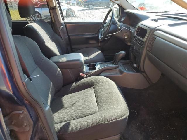 2004 Jeep Grand Cherokee Laredo