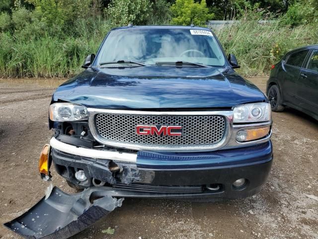 2005 GMC Yukon XL Denali