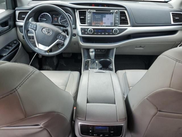 2018 Toyota Highlander SE