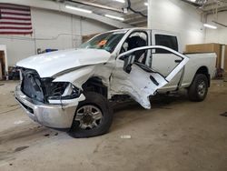 Camiones salvage sin ofertas aún a la venta en subasta: 2014 Dodge RAM 2500 ST