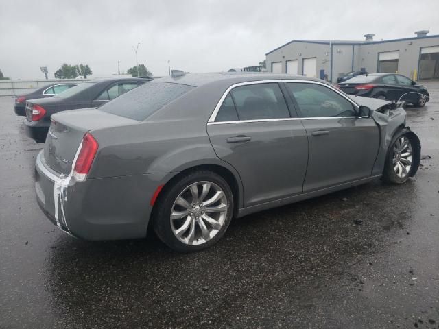 2019 Chrysler 300 Touring