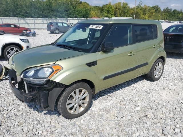 2013 KIA Soul +