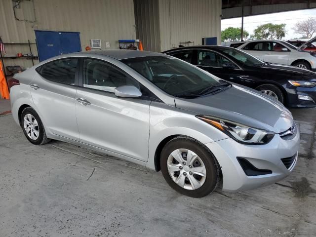 2016 Hyundai Elantra SE