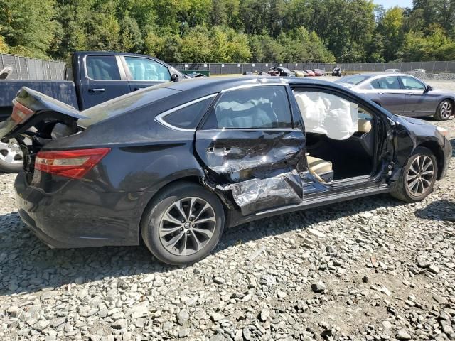 2018 Toyota Avalon XLE