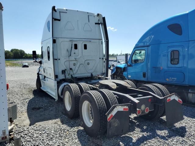 2016 Freightliner Cascadia 125