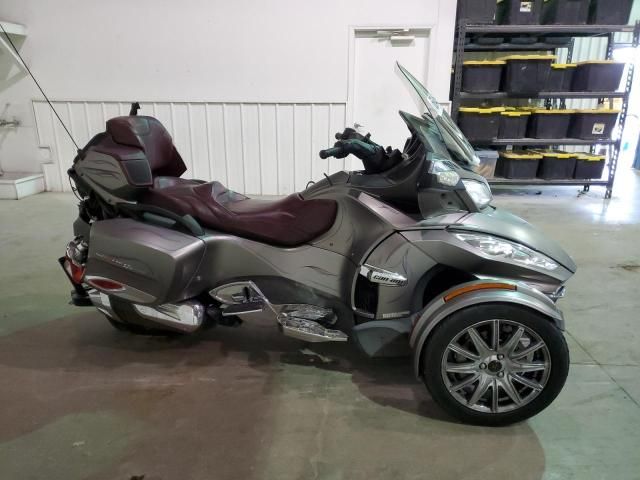 2014 Can-Am Spyder Roadster RT