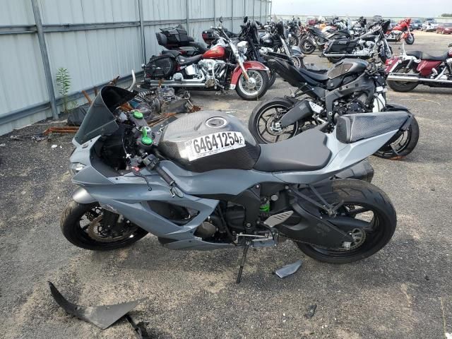 2015 Kawasaki ZX636 E