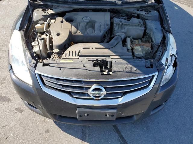 2010 Nissan Altima Base