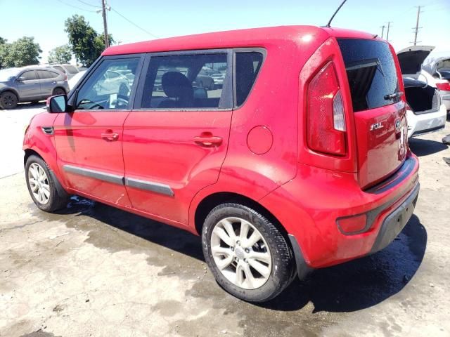 2013 KIA Soul +