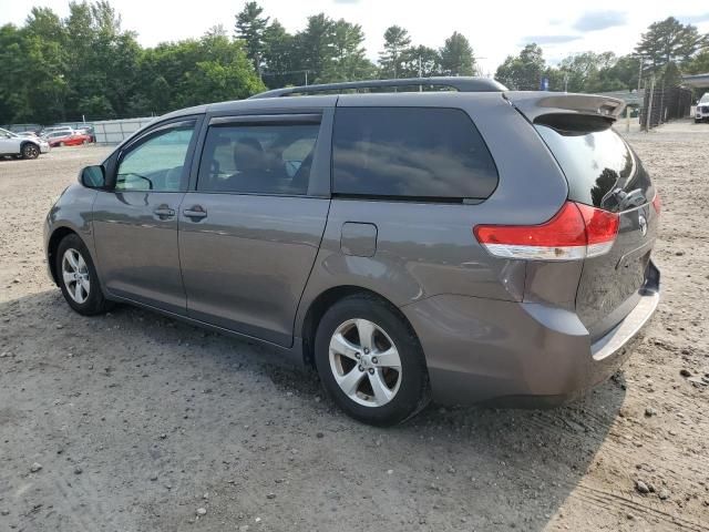 2014 Toyota Sienna LE