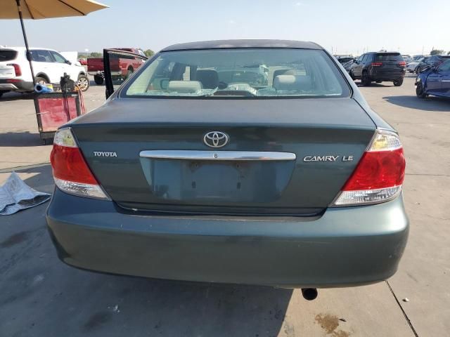 2005 Toyota Camry LE