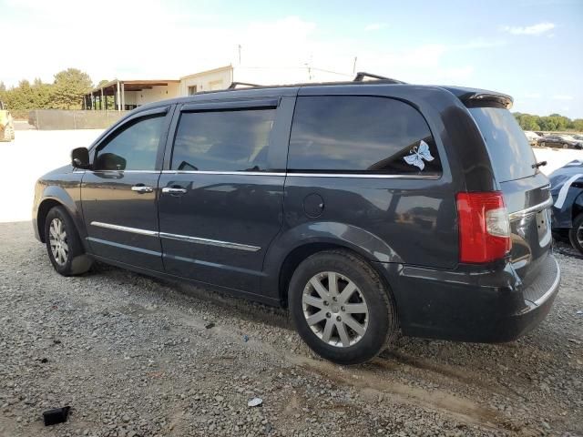 2011 Chrysler Town & Country Touring L