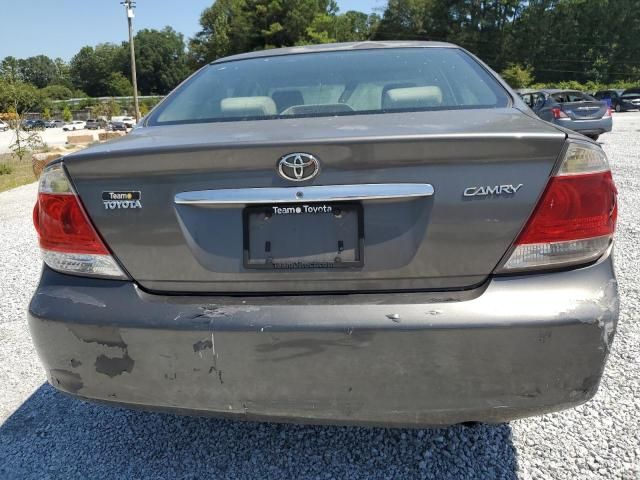 2005 Toyota Camry LE