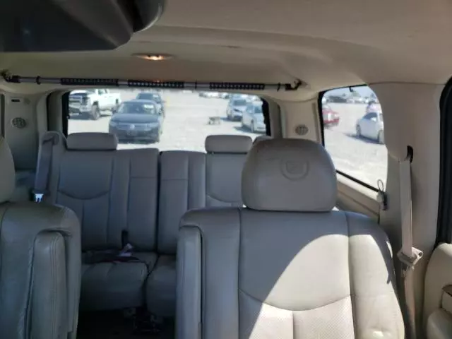 2005 Cadillac Escalade Luxury