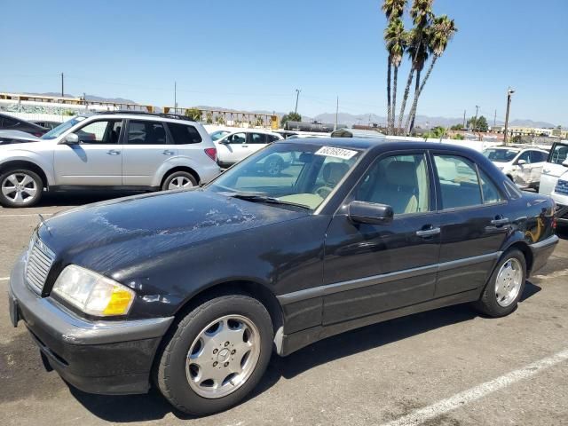 2000 Mercedes-Benz C 230