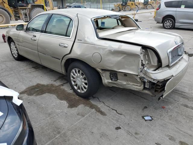 2006 Lincoln Town Car Signature