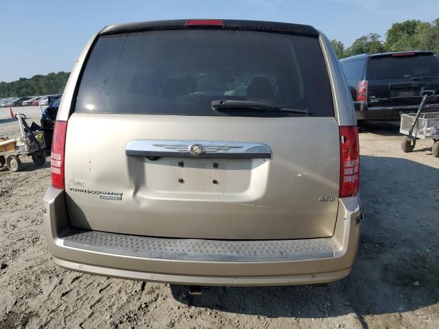 2008 Chrysler Town & Country Limited