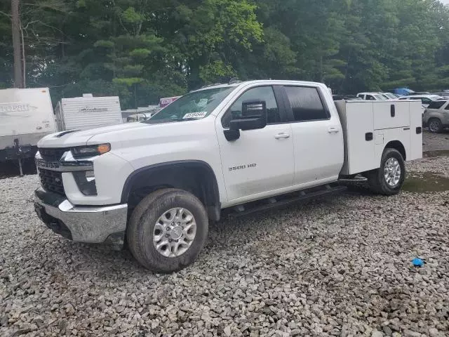 2020 Chevrolet Silverado K3500 LT