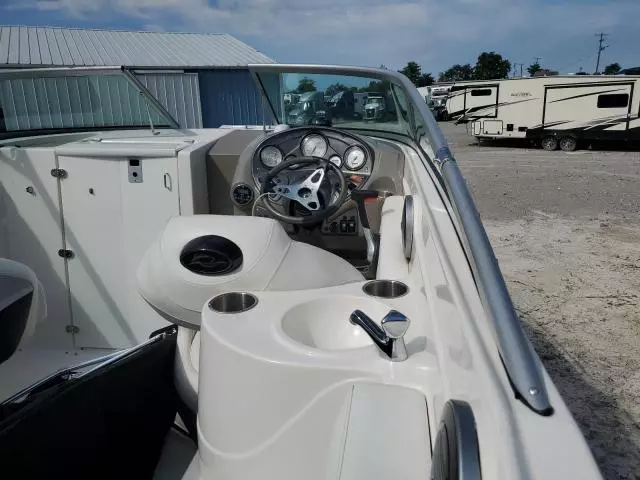 2007 Rinker Boat