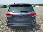 2017 Toyota Highlander SE