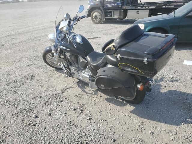 2004 Honda VTX1300 C