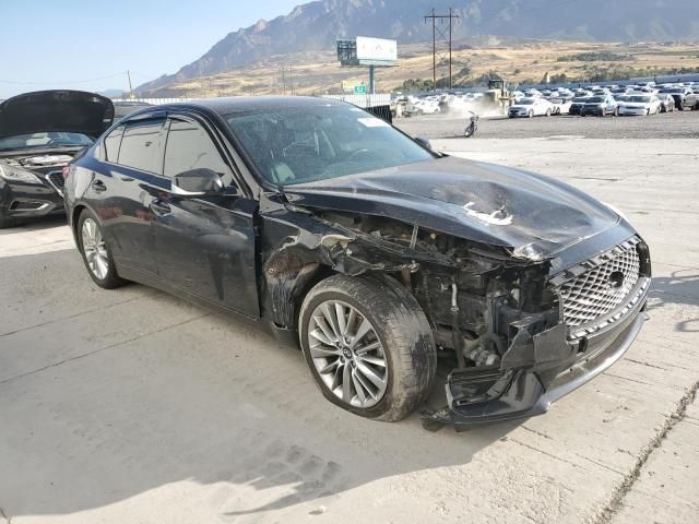 2018 Infiniti Q50 Luxe