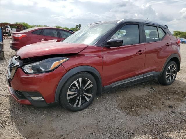 2020 Nissan Kicks SR