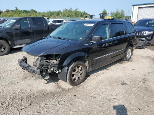 2011 Chrysler Town & Country Touring