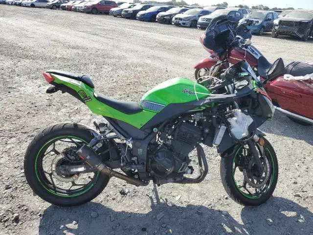 2013 Kawasaki EX300 A