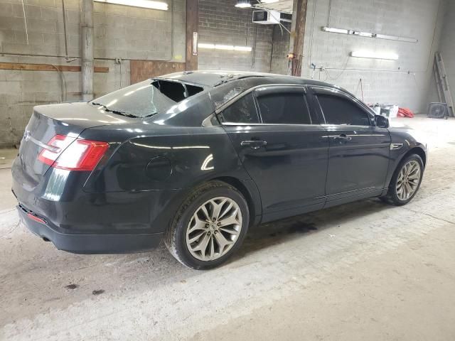 2014 Ford Taurus SE