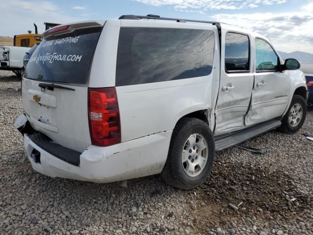 2014 Chevrolet Suburban C1500 LT