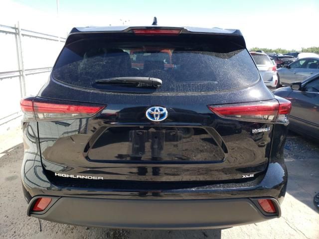 2021 Toyota Highlander Hybrid XLE