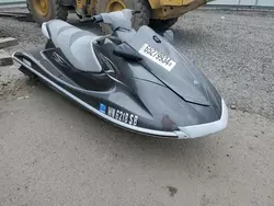 Botes salvage sin ofertas aún a la venta en subasta: 2013 Yamaha VX Cruiser