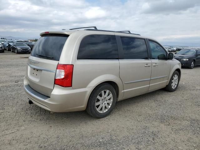 2012 Chrysler Town & Country Touring