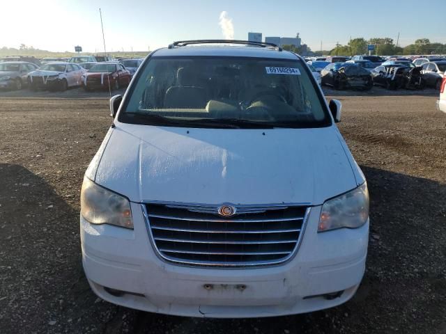 2008 Chrysler Town & Country Touring