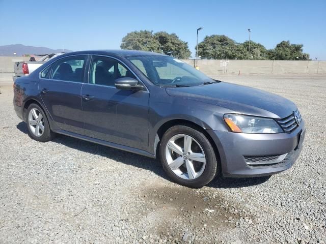 2014 Volkswagen Passat SE