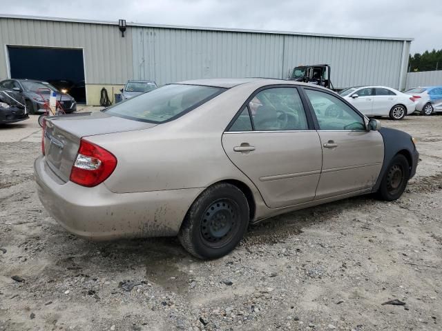 2004 Toyota Camry LE