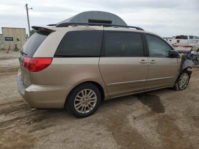 2007 Toyota Sienna XLE