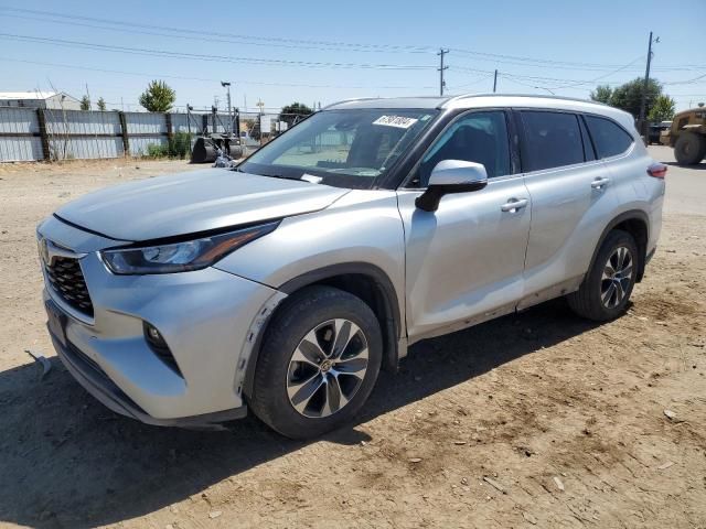 2020 Toyota Highlander XLE