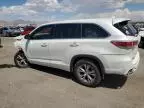 2015 Toyota Highlander LE