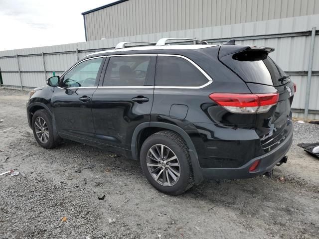 2018 Toyota Highlander SE