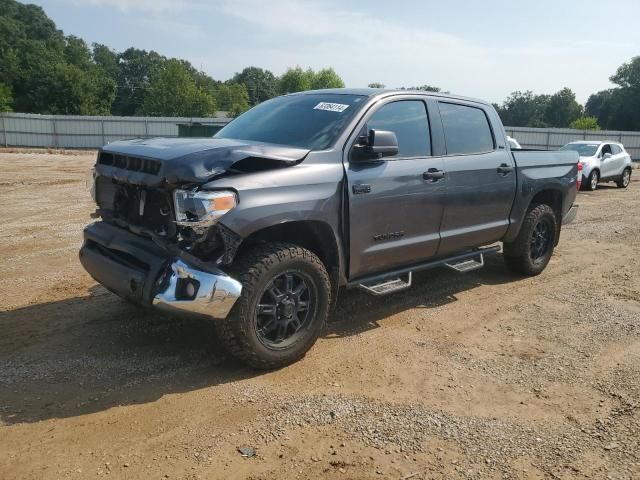 2017 Toyota Tundra Crewmax SR5