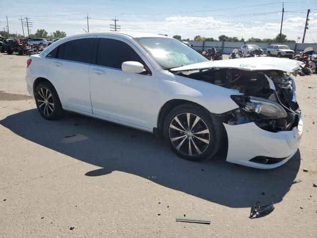 2012 Chrysler 200 Touring