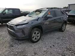 Lotes con ofertas a la venta en subasta: 2022 Toyota Rav4 XLE