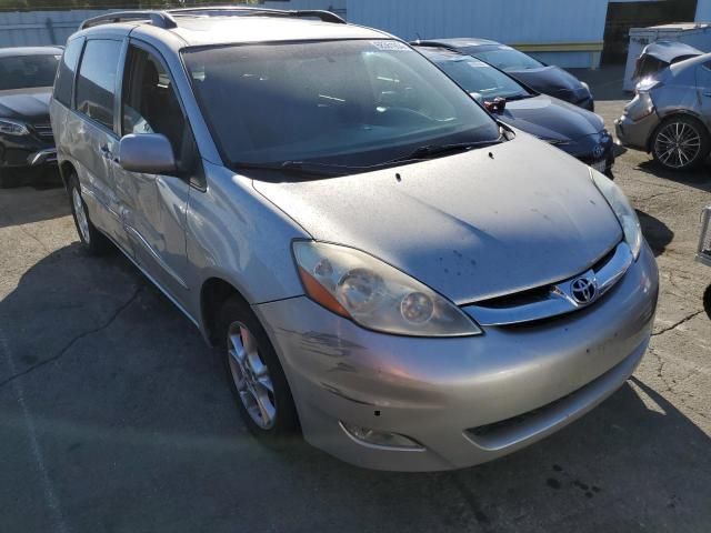 2006 Toyota Sienna XLE