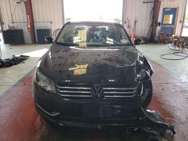 2013 Volkswagen Passat SE