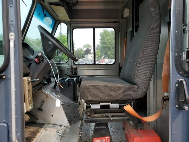 2020 Freightliner Chassis M Line WALK-IN Van